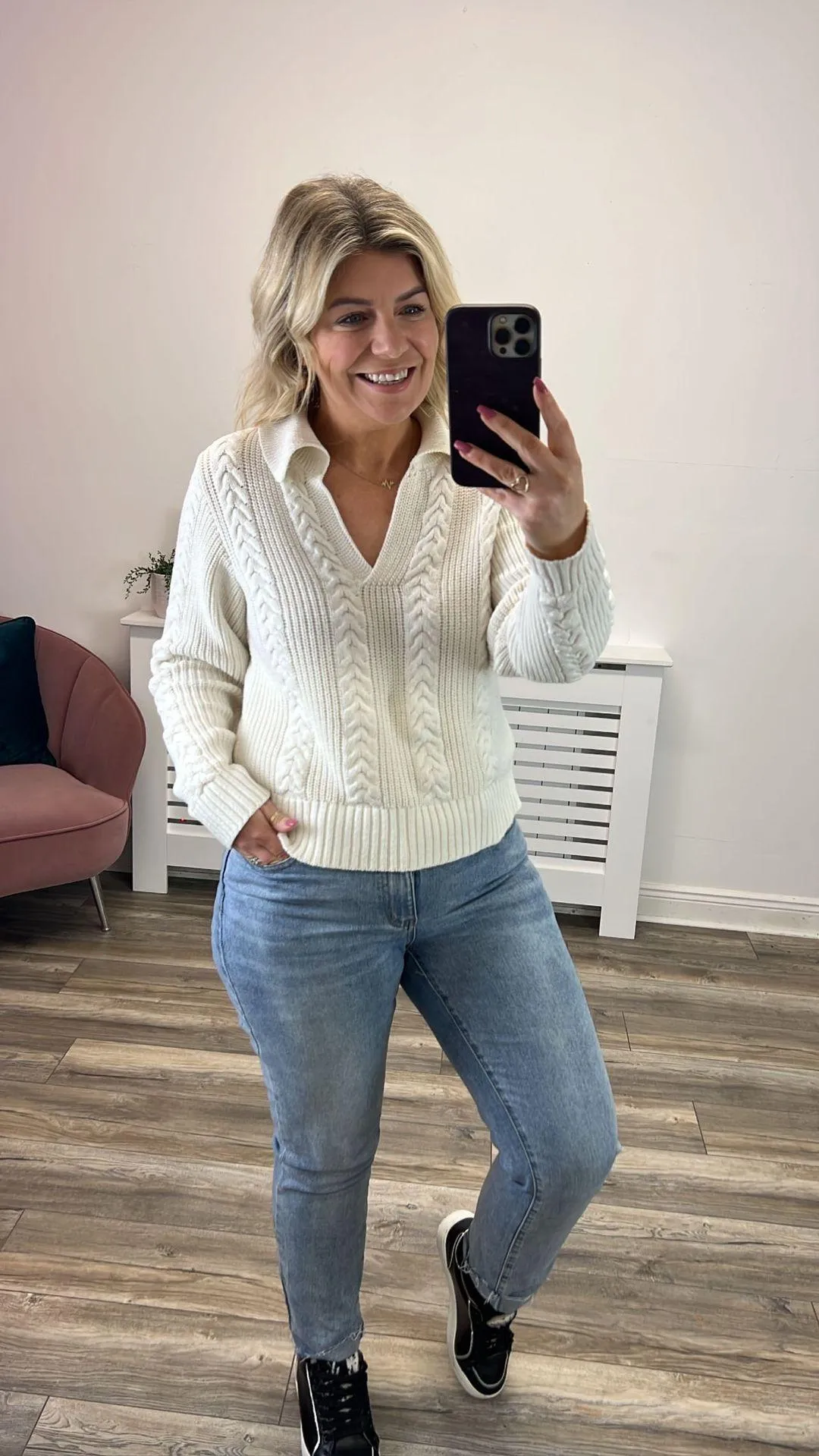 Asha Cropped Knitted Jumper (Cream)
