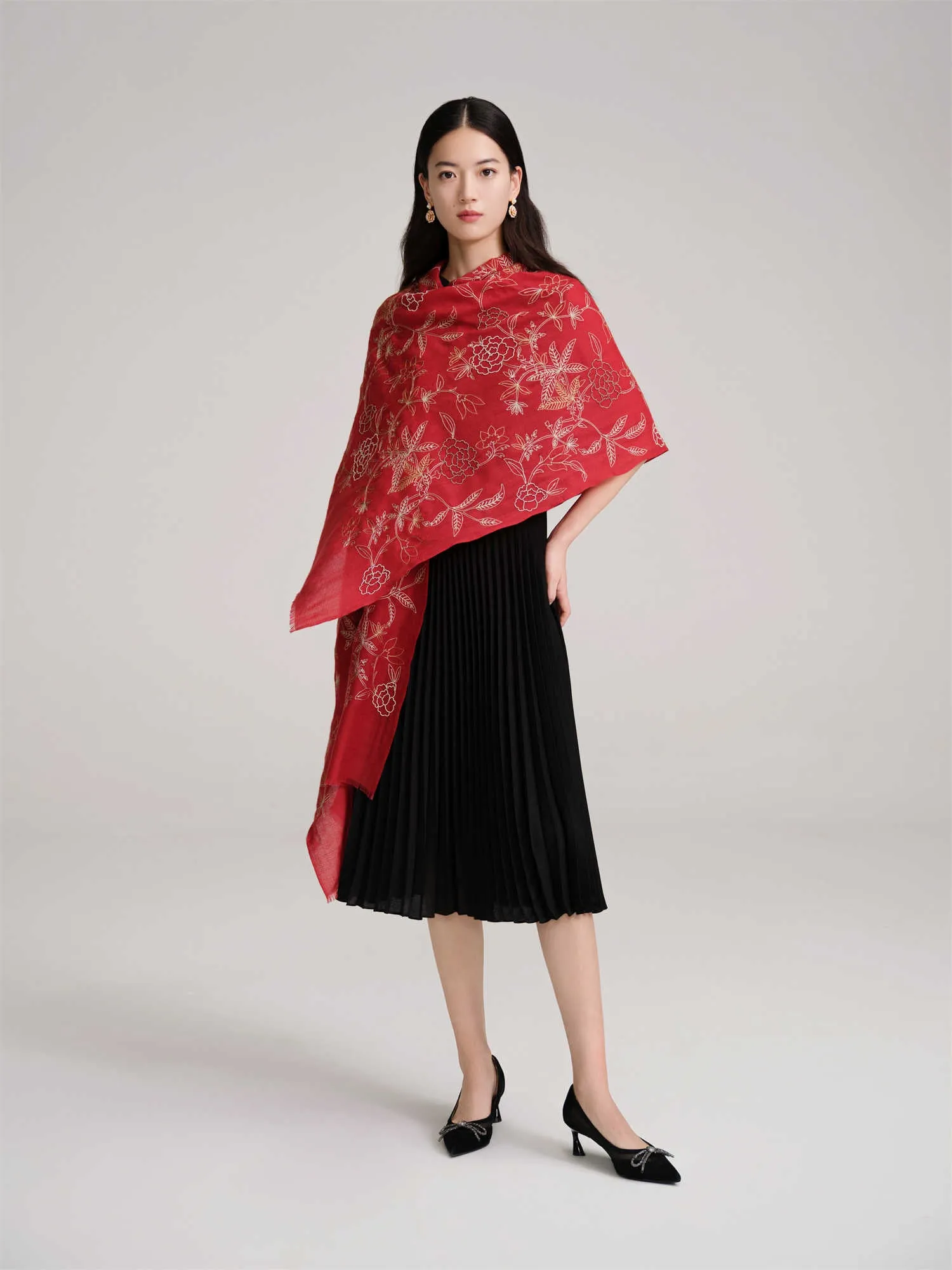 EP YAYING Heavy-duty Embroidery scarf