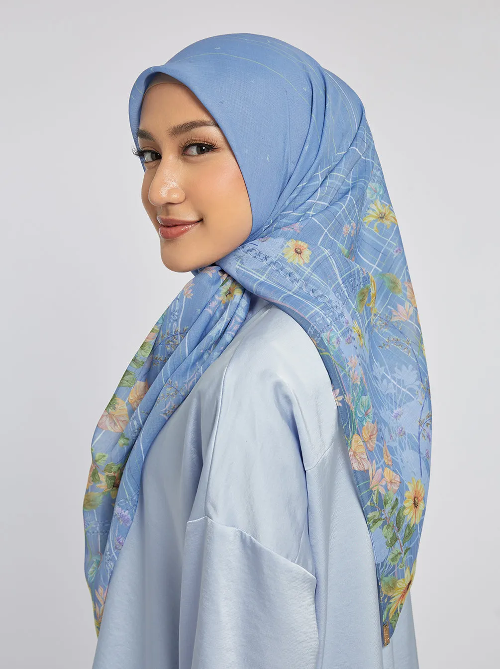 IMMAR SIGNATURE SCARF PRUSSIAN