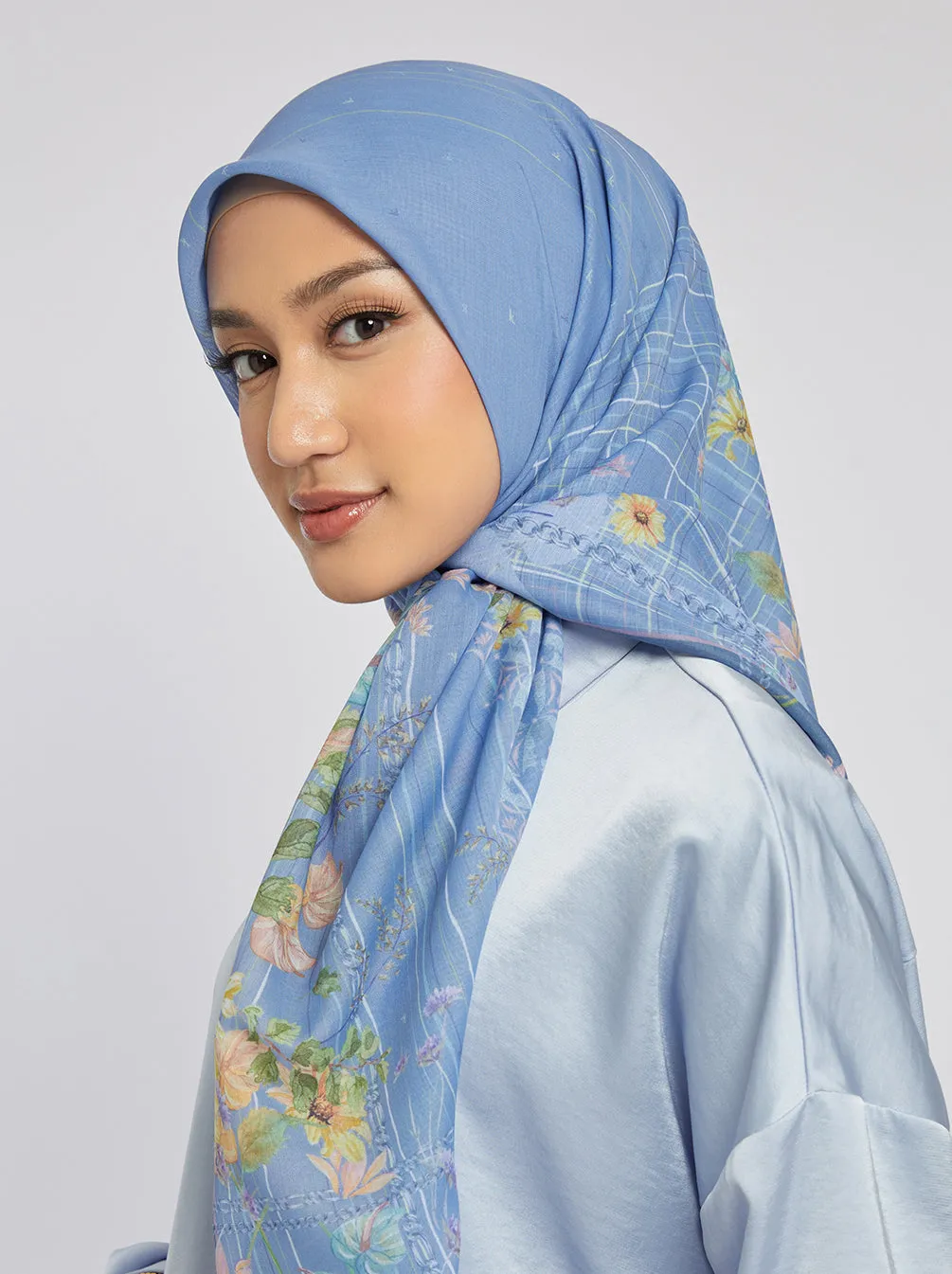 IMMAR SIGNATURE SCARF PRUSSIAN