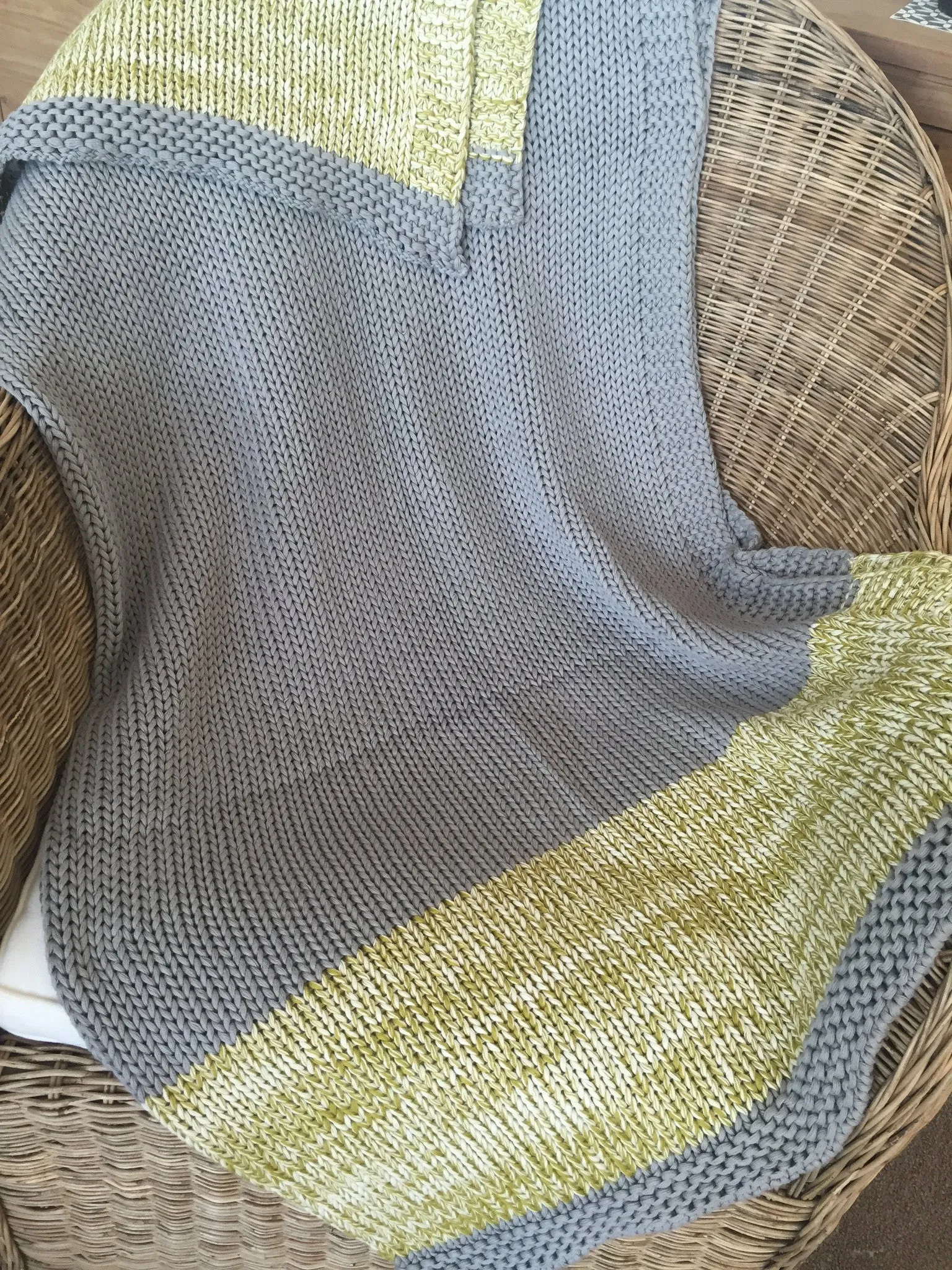 Indus Design Marled Hem Throw Rug Pistachio & Flint