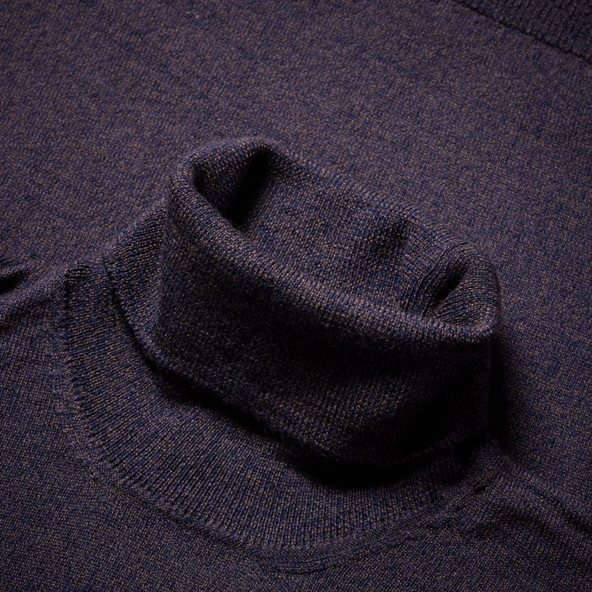 INIS MEAIN Turtle Neck Sweater BROWN MARL