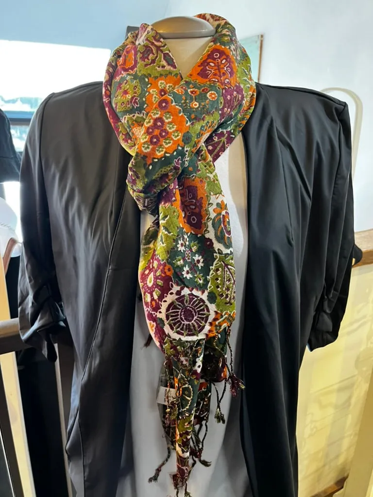 Lightweight Patterned Scarf (3 Designs)