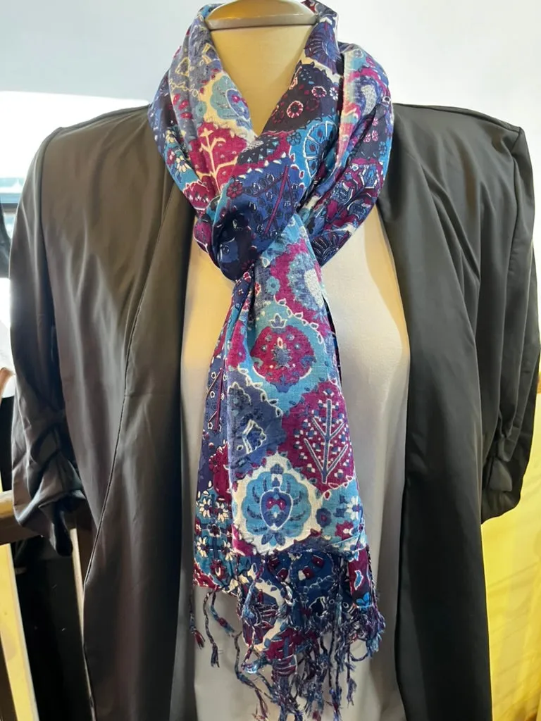 Lightweight Patterned Scarf (3 Designs)