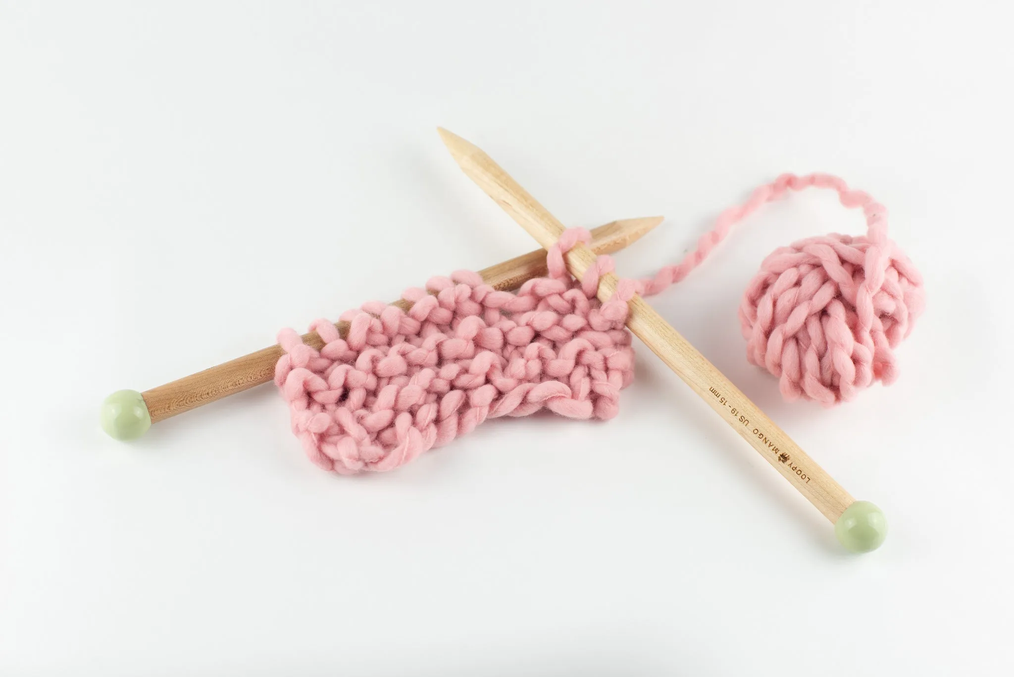 Maple Straight Knitting Needles Size US19 15 mm