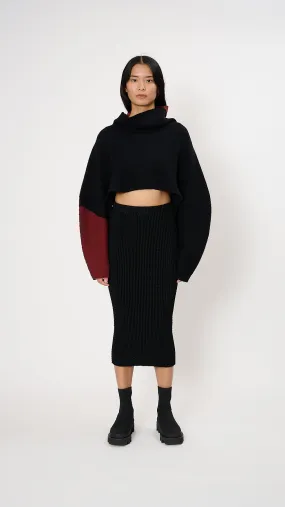 Phasing Top in Black