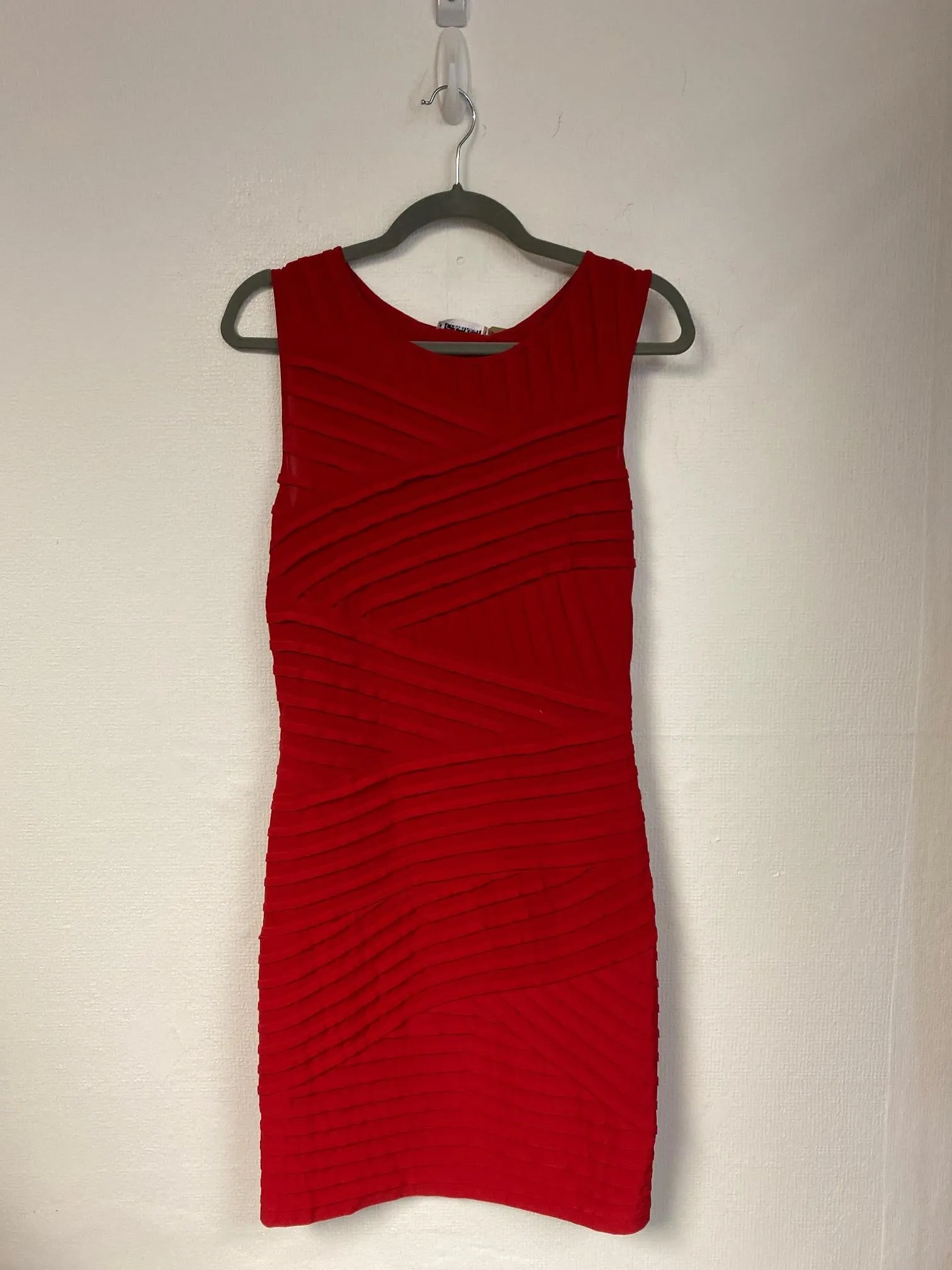 Red textured bodycon dress, Calvin Klein, Size 8, 10