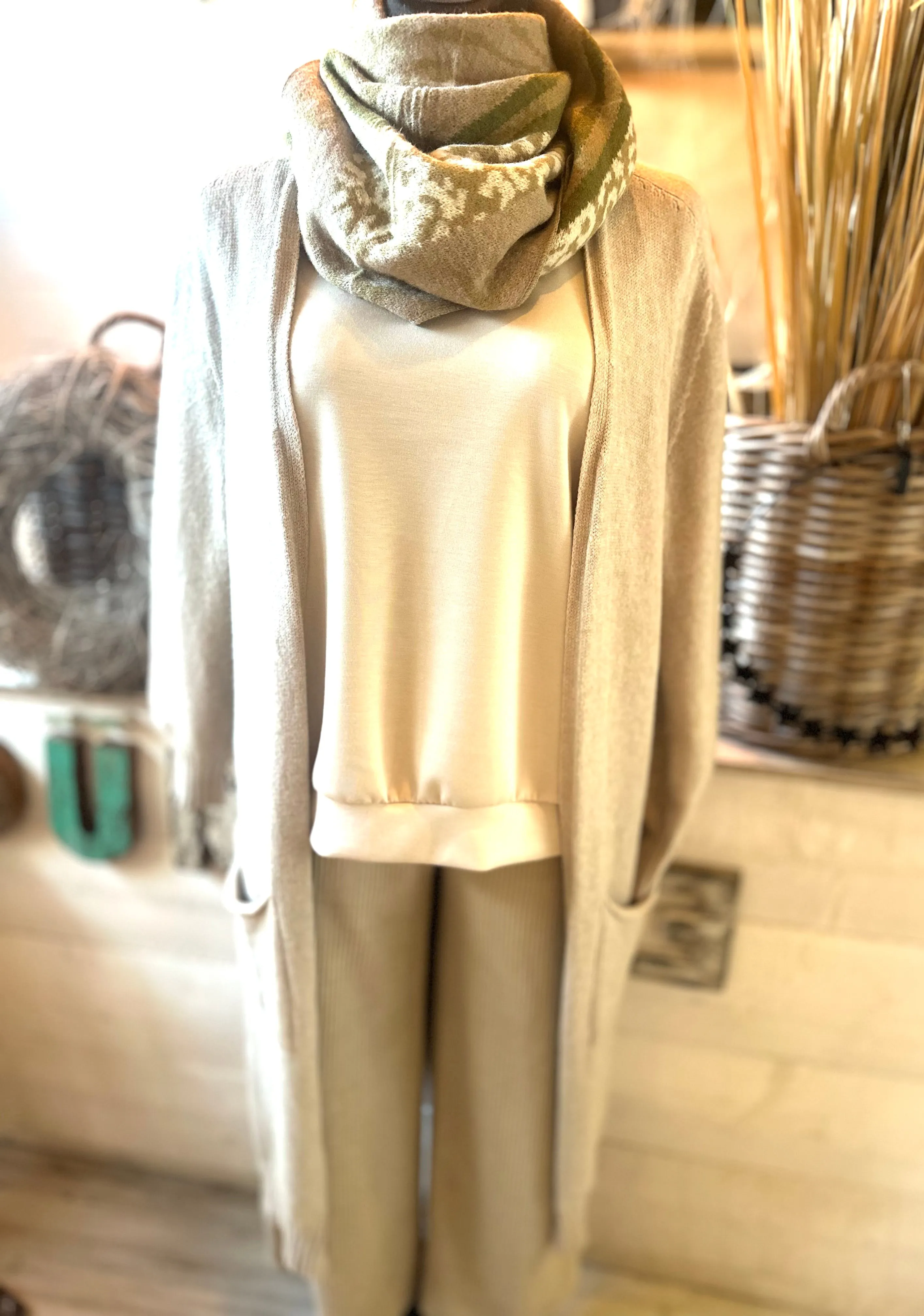 Sweatshirt 5