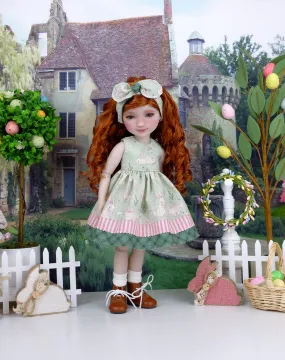 Tiny Garden Bunny - dress with boots for Ruby Red Fashion Friends doll