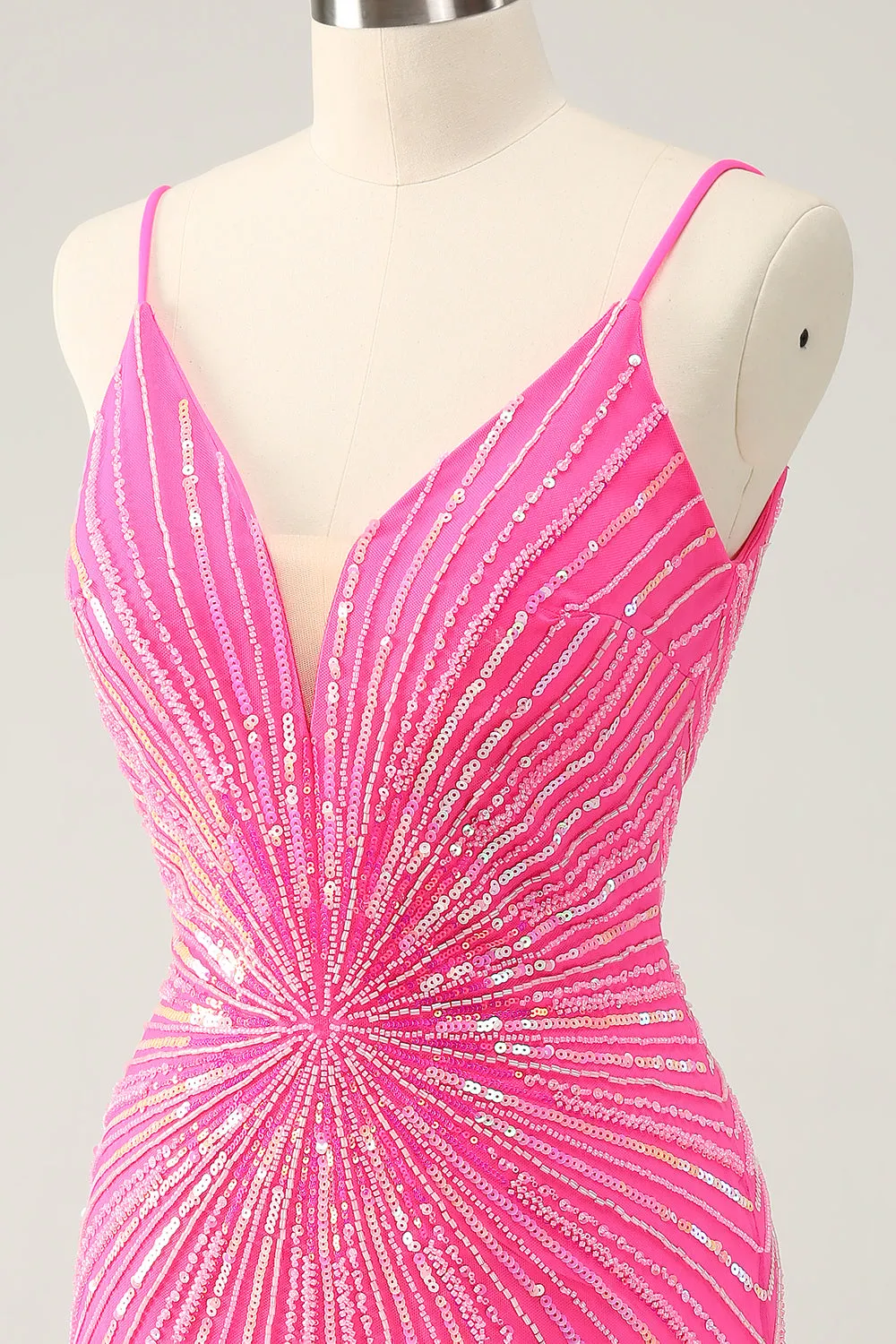 Unique Golden Tight Spaghetti Straps Backless Short Homecoming Dress with Sequins