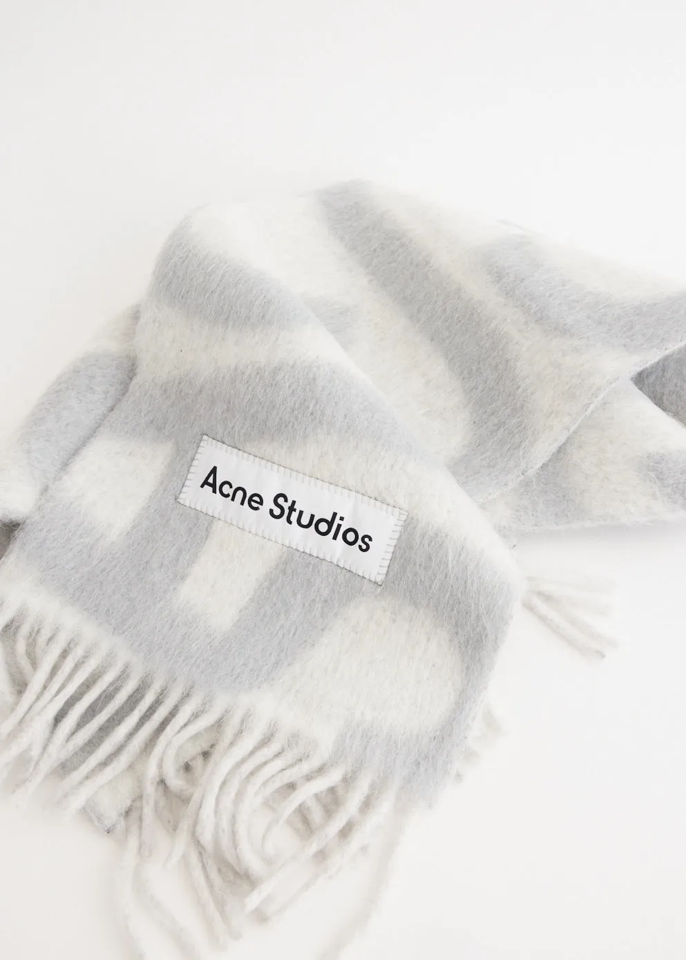 Vandini Scarf