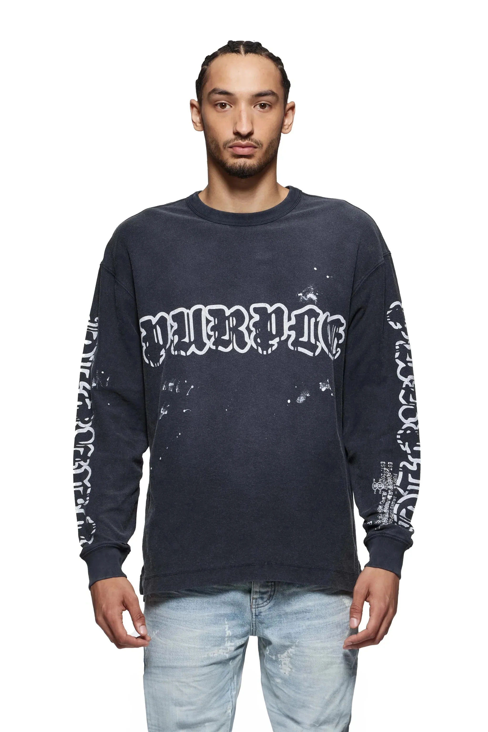 Worn Gothic Wordmark Long Sleeve Tee (Black) - P204-JWGW125